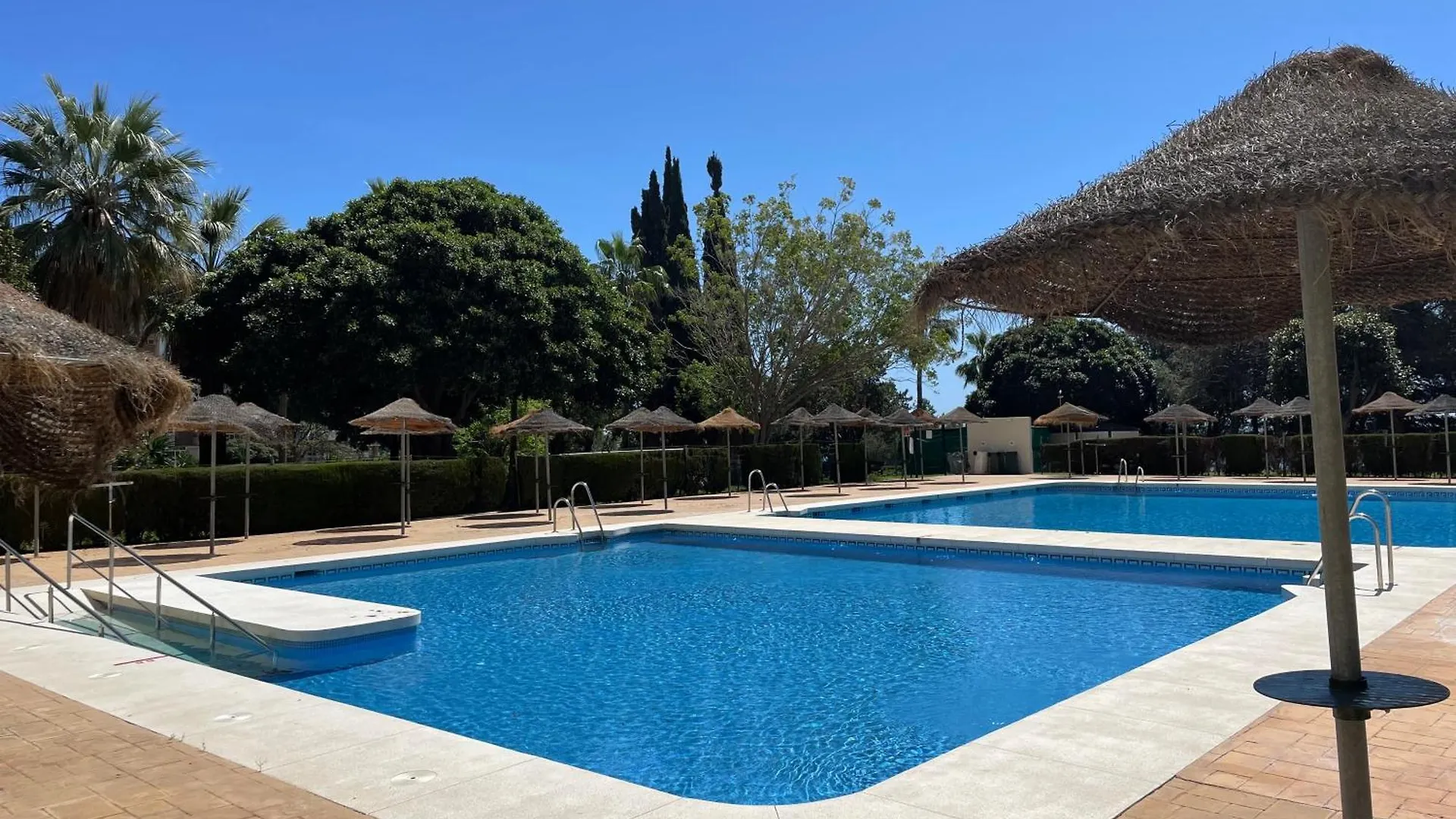 Apartment Ciruela With Sea View & Swiming Pools 베날마데나코스타