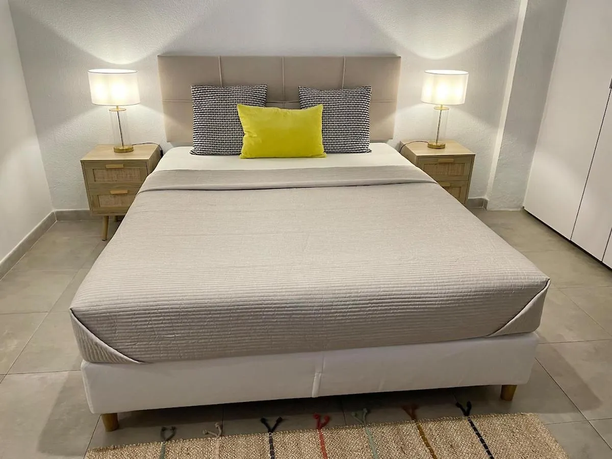 Apartment Ciruela With Sea View & Swiming Pools 베날마데나코스타